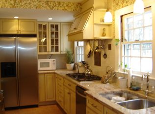 259 Ridge Rd, Wethersfield, CT 06109