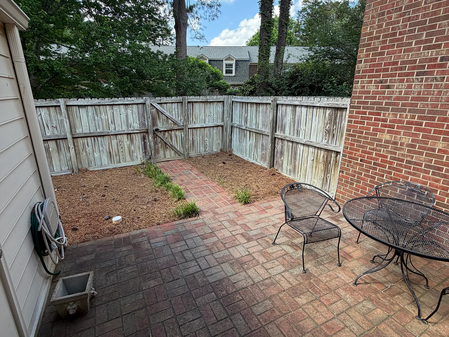 2 bed, 1.5 bath, 1263 sqft, $1,895 — Photo 4