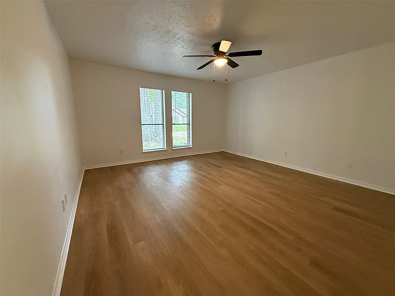3206 Cascade Creek Dr — Photo 23