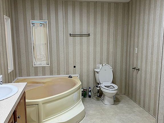 Master Bath with shower