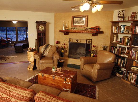 4th image of 239 Aqua Vista Dr