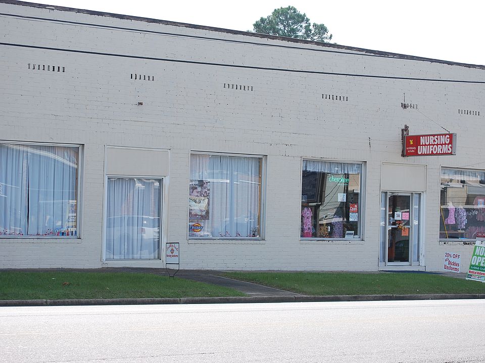 Front (street side) view