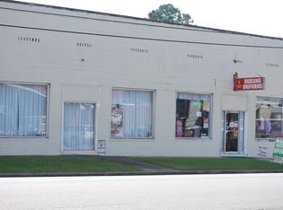 210 2nd Ave SE, Cairo, GA 39828