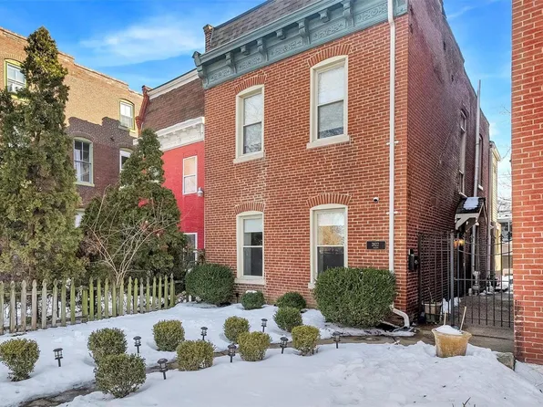 2822 Salena St, Saint Louis, MO 63118