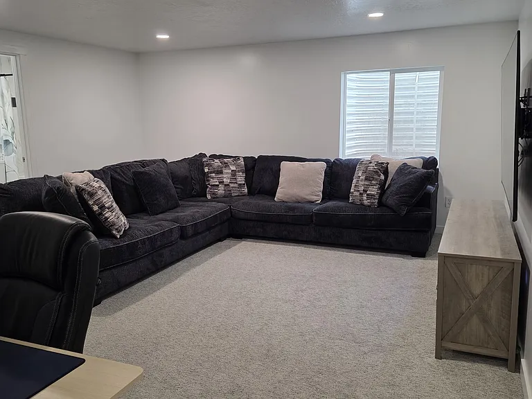 1211 W Divide Dr — Photo 12
