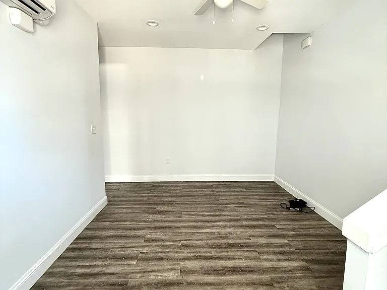 1800 Callowhill St #1 — Photo 11