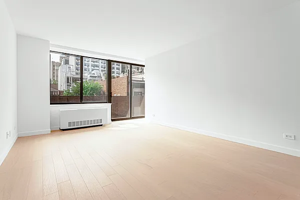 Rented by Olnick Organization | media 12