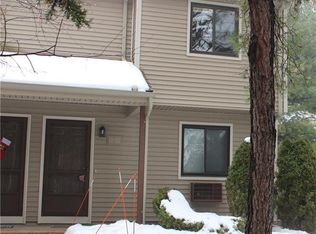 371 Emmett St APT 1, Bristol, CT 06010