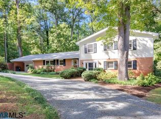 1410 Wendover Dr, Charlottesville, VA 22901