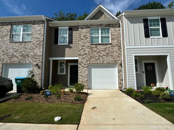 55 Ingleton Dr