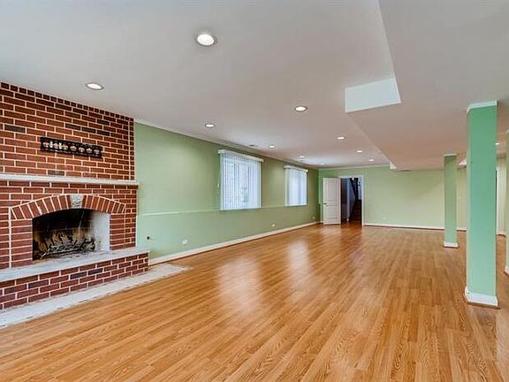 5th image of 8629 McVicker Ave