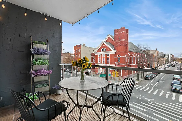 Rented by Corcoran | media 11