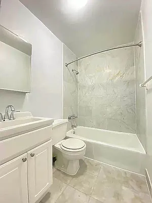 Rented by Bond New York | media 4