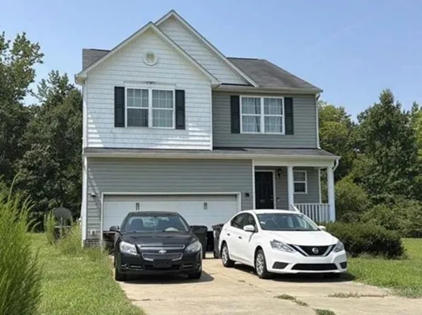 251 Meadow Hills Dr, Four Oaks, NC 27524
