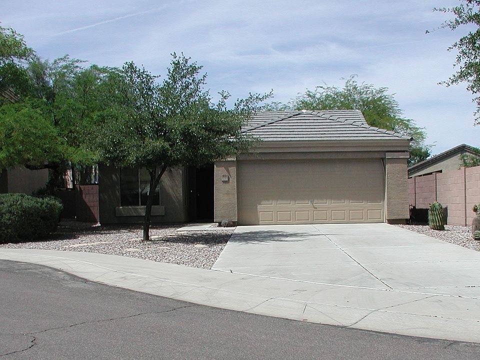 1st image of 672 W Lucky Penny Pl