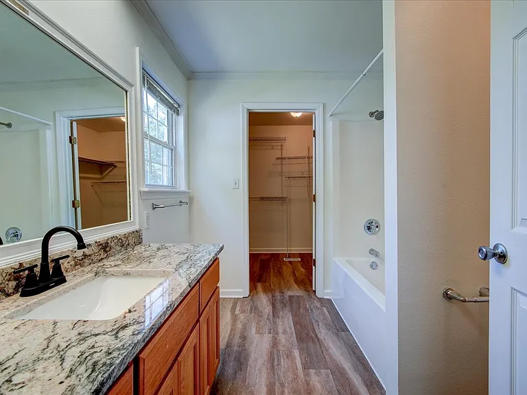 328 Cain Rd — Photo 15