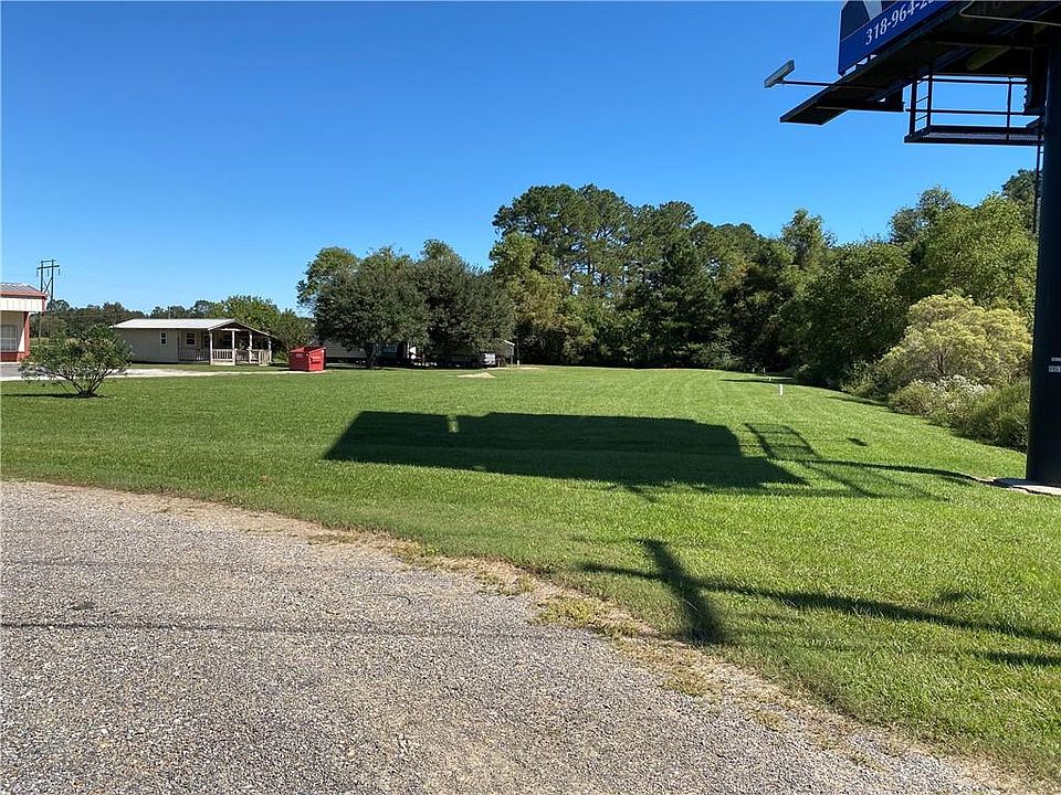 2nd image of 8269 Highway 1