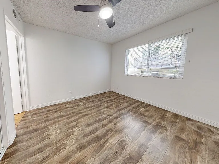 5050 Klump Ave — Photo 19
