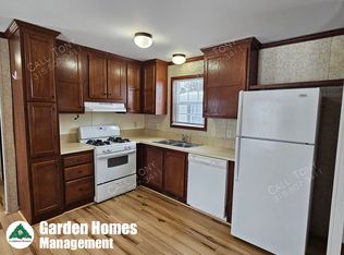 419 Elmwood Cir, Frankfort, NY 13340