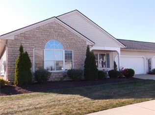 136 Arrow Ct, Elyria, OH 44035