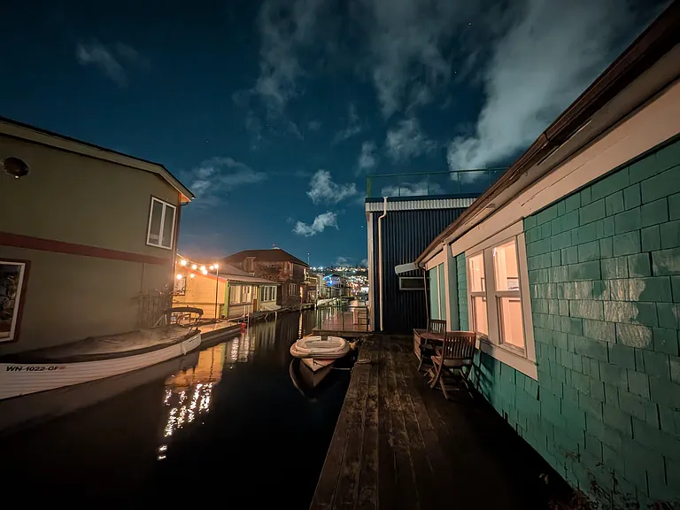 2031 Fairview Ave E #HOUSEBOAT D — Photo 20