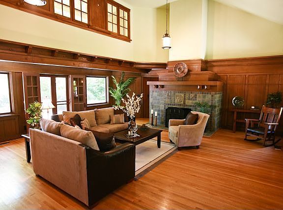 Breathtaking living room with soaring ceilings