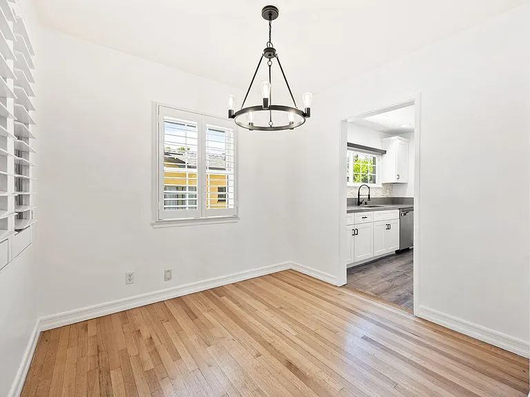 1041 Rose Ave — Photo 17