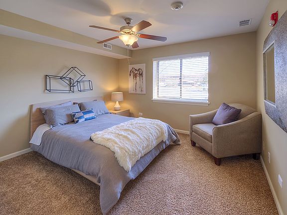 5th image of 500 E Constitution Dr #43-2