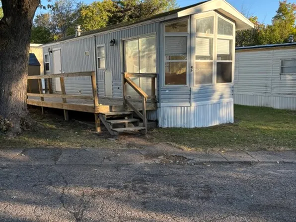 500 Pioneer Rd Lot 45, Marquette, MI 49855