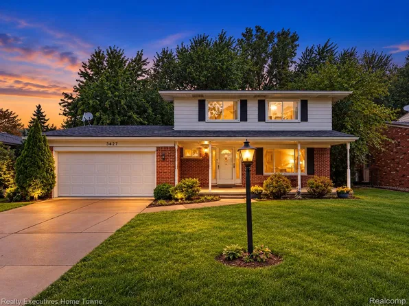3427 Rhoten Dr, Sterling Heights, MI 48310
