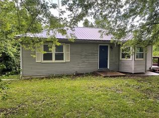 13042 Klatt Rd, Excelsior Springs, MO 64024