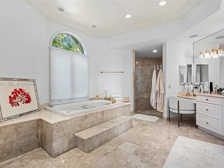 4900 Sanctuary Ln — Photo 25