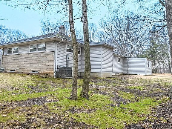 5th image of 1305 Vacketta Dr