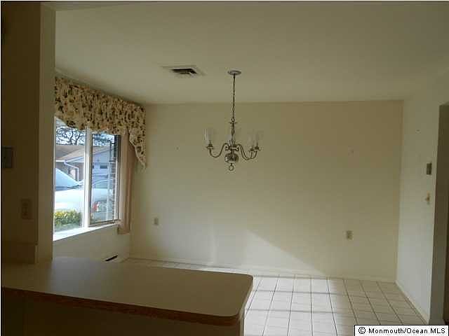2nd image of 971 Argyll Circle #A