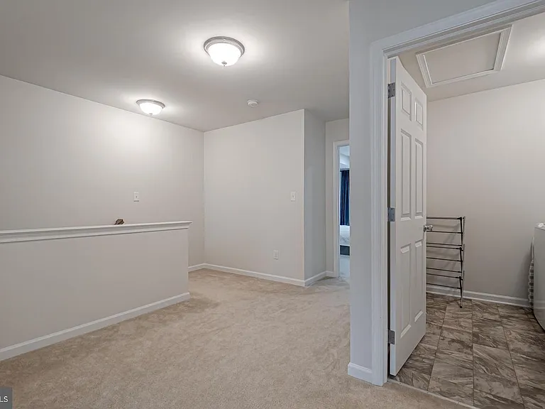 413 N Orchard St — Photo 11