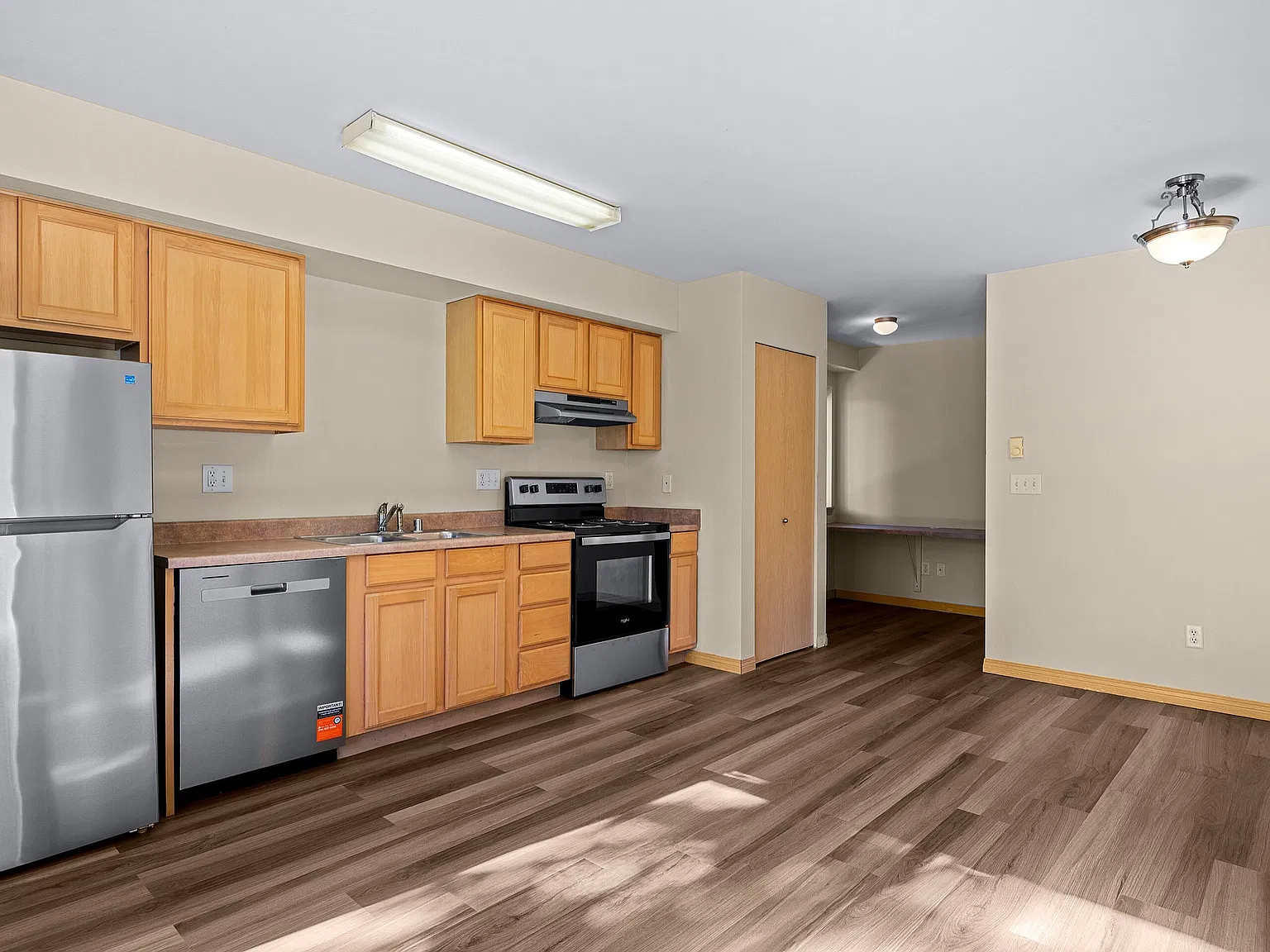 Creekside Villas 504 — Photo 4