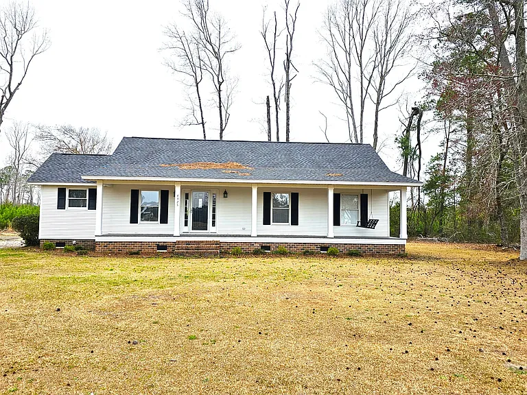 4925 Bear Bluff Rd — Photo 1