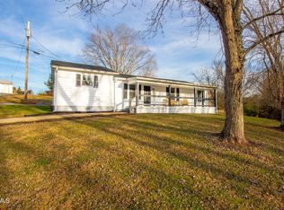 65 Blackberry Ln, Greeneville, TN 37743