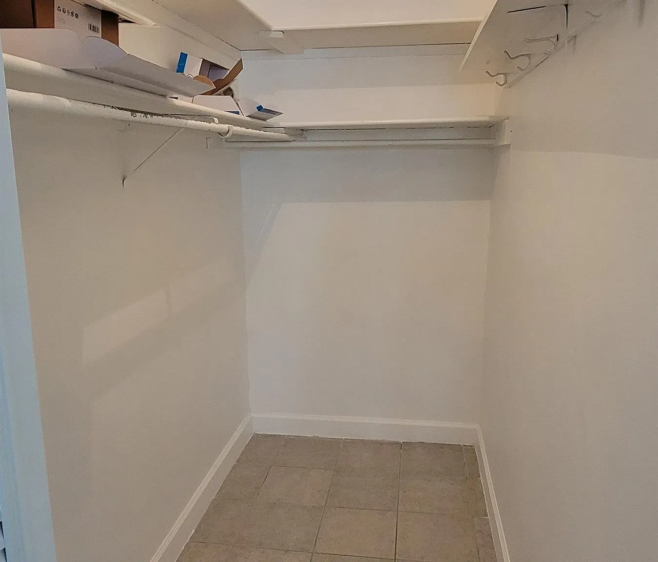 SOM (911 Washington Ave. SW #118) - 1 — Photo 2