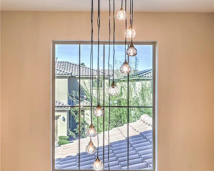 3213 Molinos Dr — Photo 35