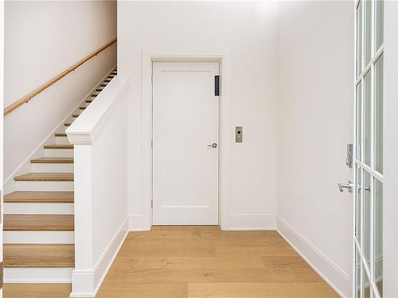 2nd image of 1200 Ponce De Leon Ave #B4