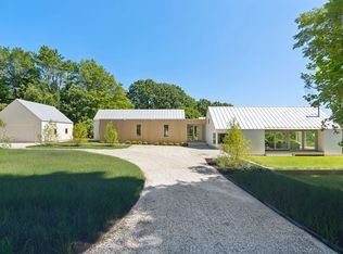 12 Town Landing Rd, Cumberland Foreside, ME 04110