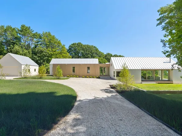 12 Town Landing Road, Cumberland, ME 04110