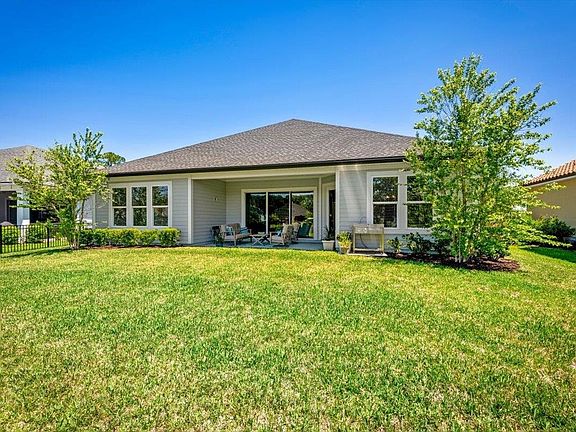 3rd image of 279 Pintoresco Dr