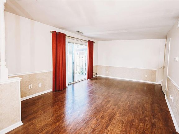 5th image of 8336 Woodall Dr