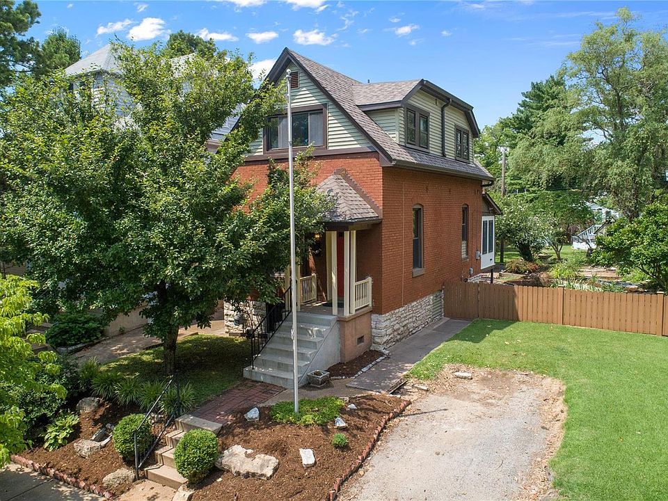 1st image of 7063 Winona Ave