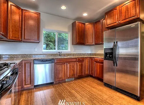 531 31st Ave S — Photo 4