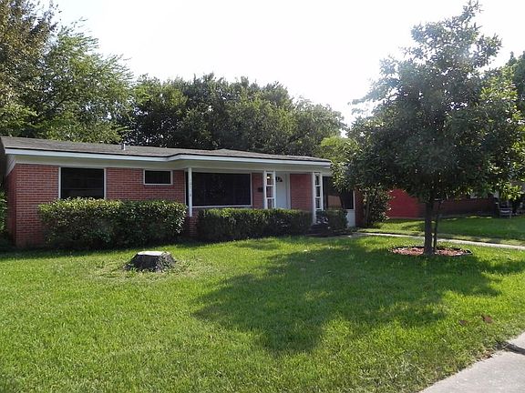 3rd image of 10717 Cotillion Dr