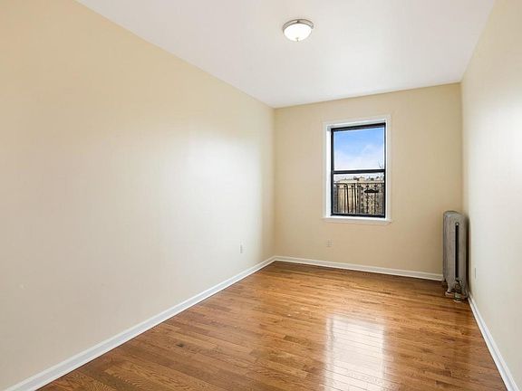 5th image of 736 W 173rd St APT C33