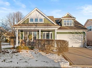 1902 Garland Cir, Valparaiso, IN